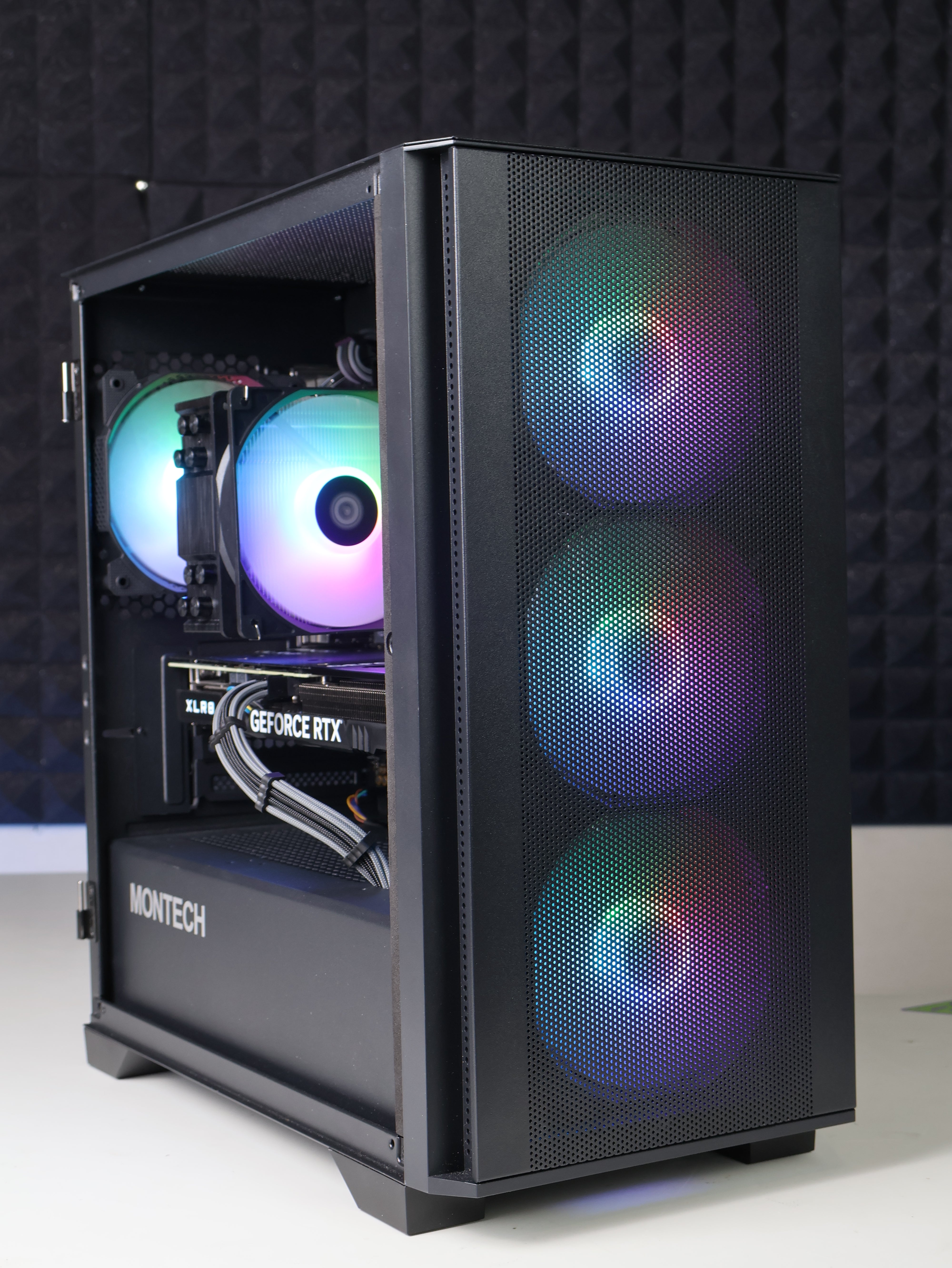 Troop Air (AMD Ryzen 5 9600X/RTX 5060Ti 16GB)
