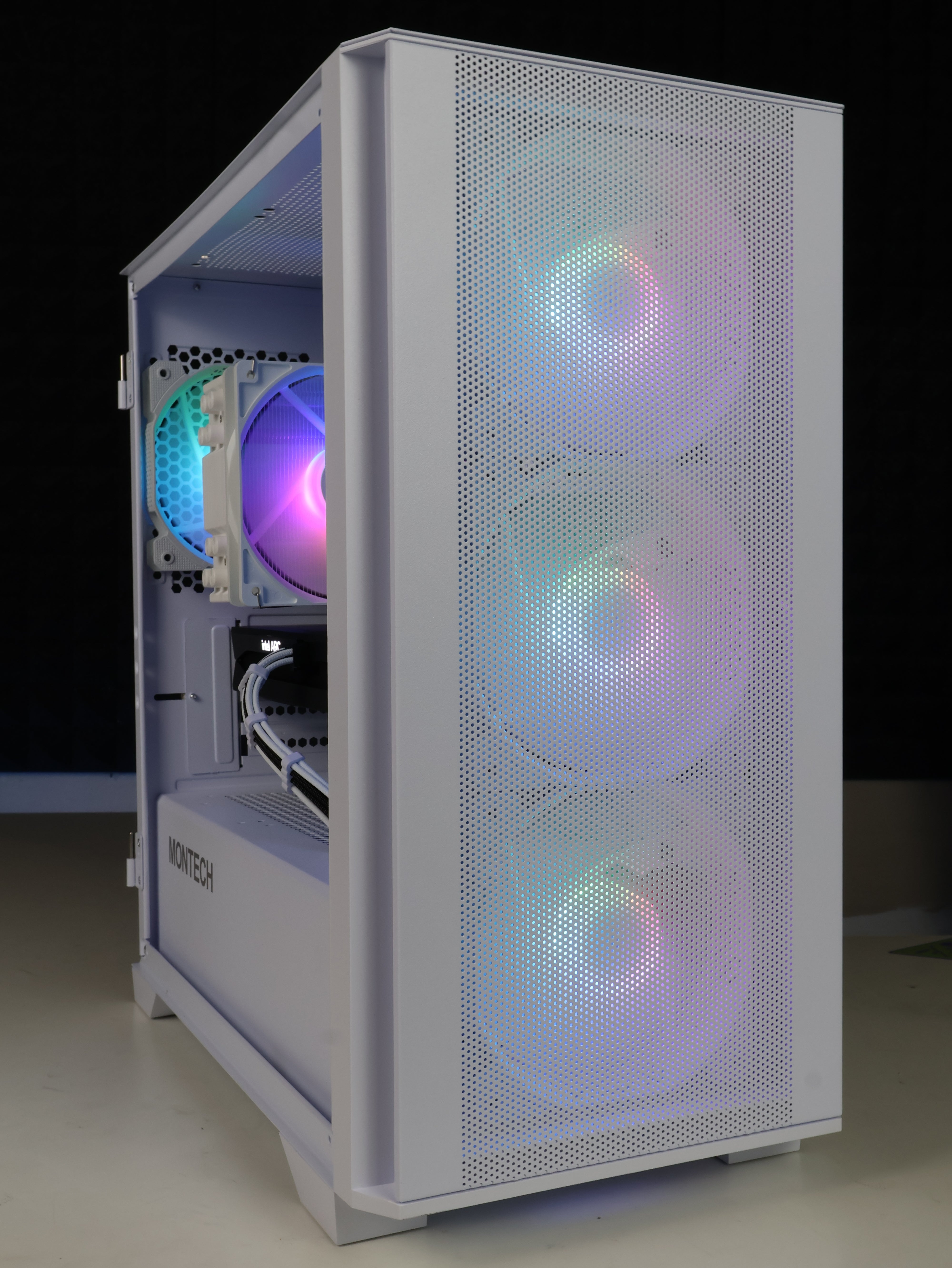 Troop Air (AMD Ryzen 5 9600X/RTX 5060Ti 16GB)