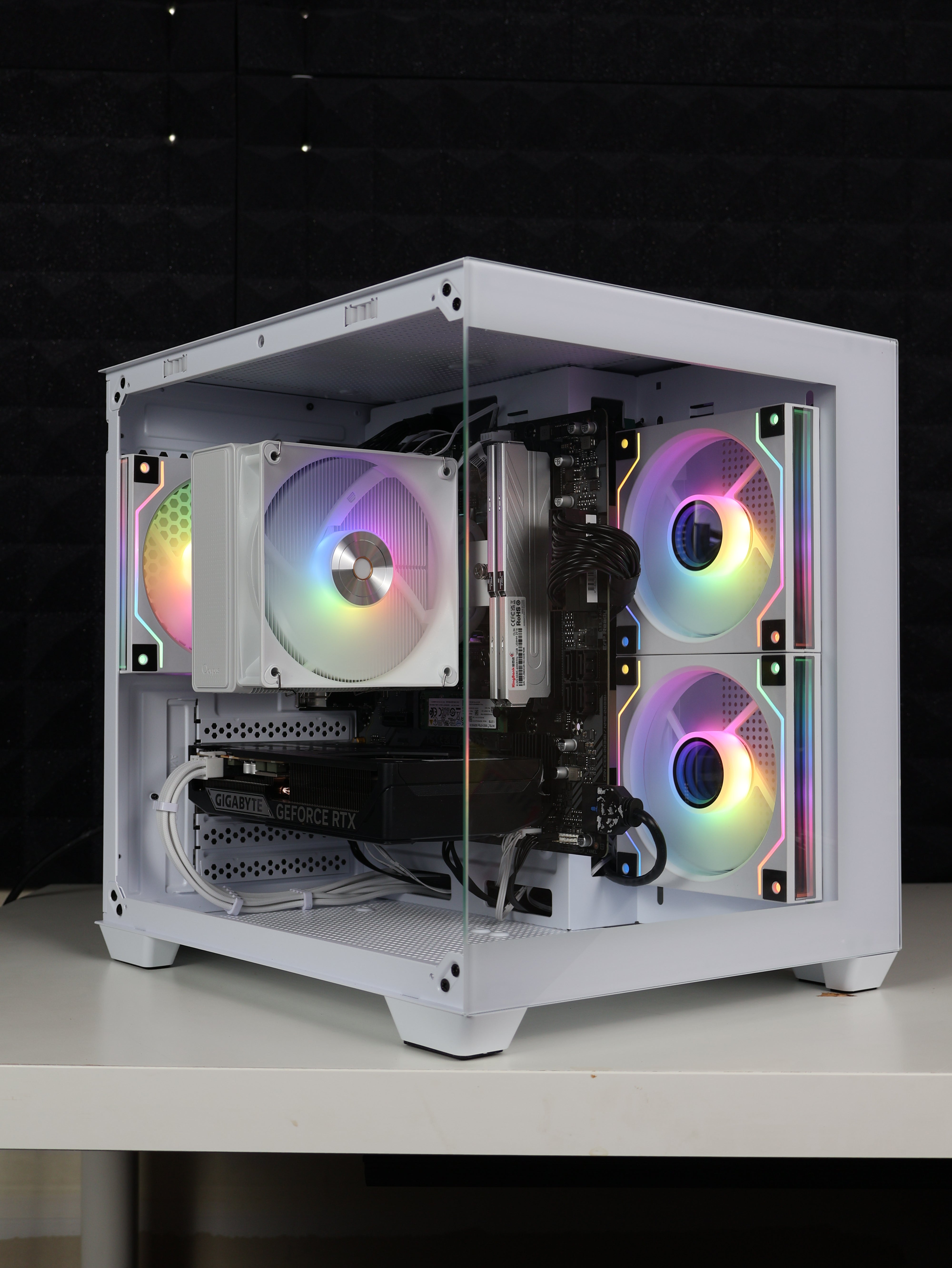 Tipsy | Ryzen 5 7600X/RTX 5060 8GB Gaming PC