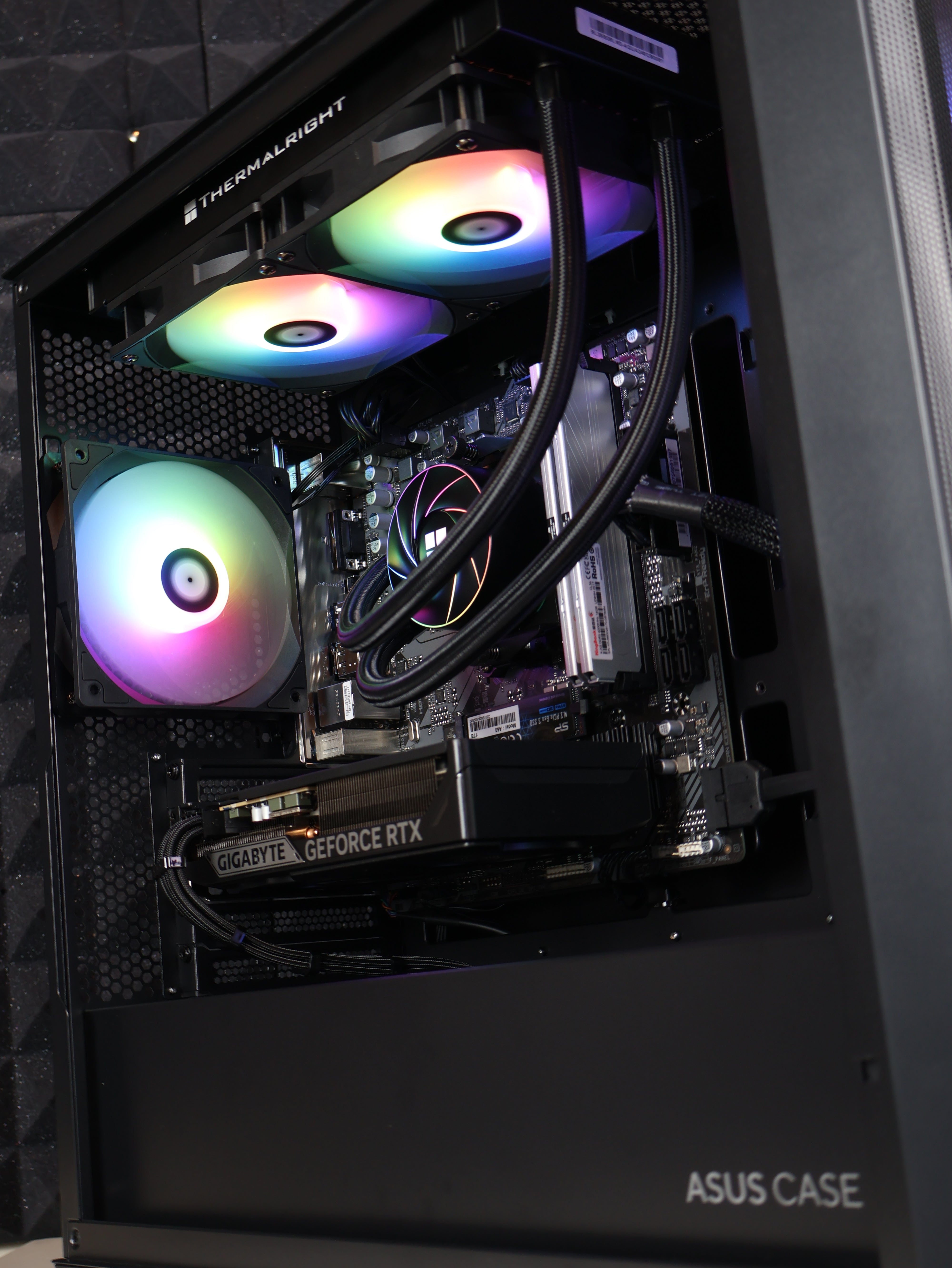 TSR | Ryzen 5 7600X/RTX 5060 8 GB Gaming PC